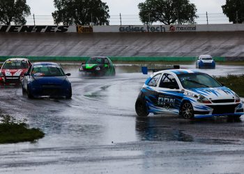 En Aguascalientes: impera el clima lluvioso en la 3ª fecha del Serial Central de Carreras