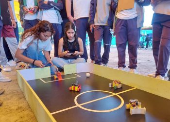 Estudiantes de Anáhuac Puebla desarrollan robots autónomos para competir en Mundial de Futboltron