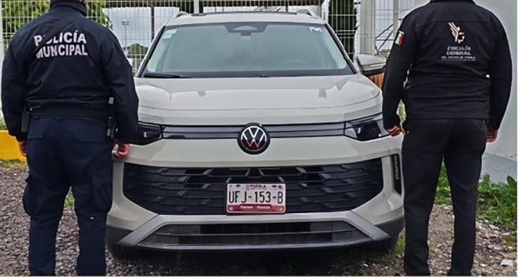 Recuperan auto con reporte de robo