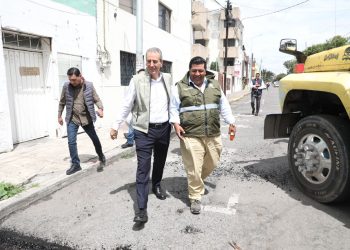 Mantiene Pepe Chedraui acciones de bacheo para fortalecer la movilidad urbana en la capital poblana