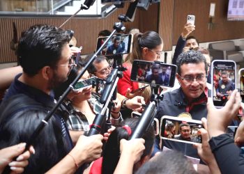 Llama Pável Gaspar a la responsabilidad institucional y a respetar la legalidad en Acatlán