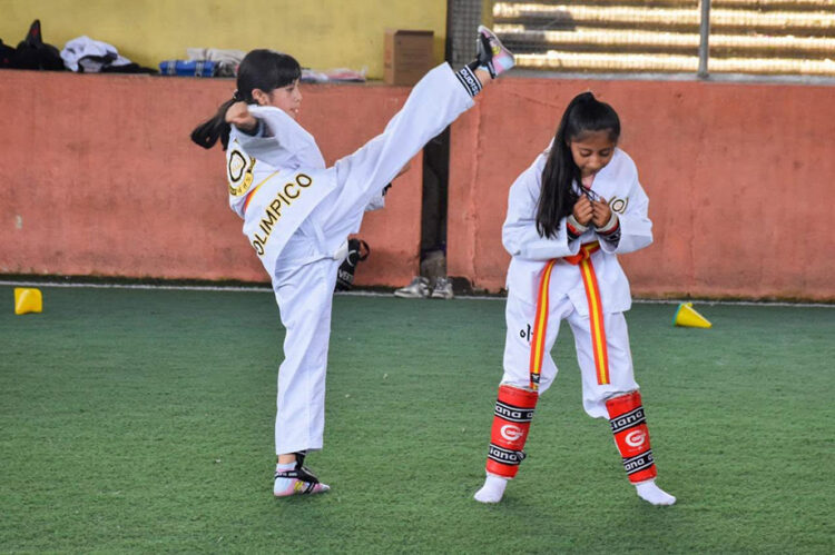 Impulsan el desarrollo de los hijos del pueblo trabajador