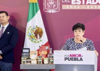 Avanza gobierno estatal en la entrega de distintivos electrónicos para motociclistas