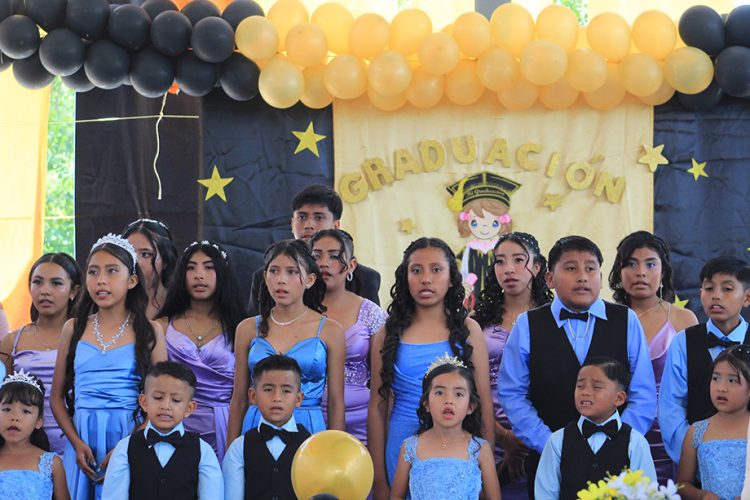 Triunfa la educación popular en Olomatlán