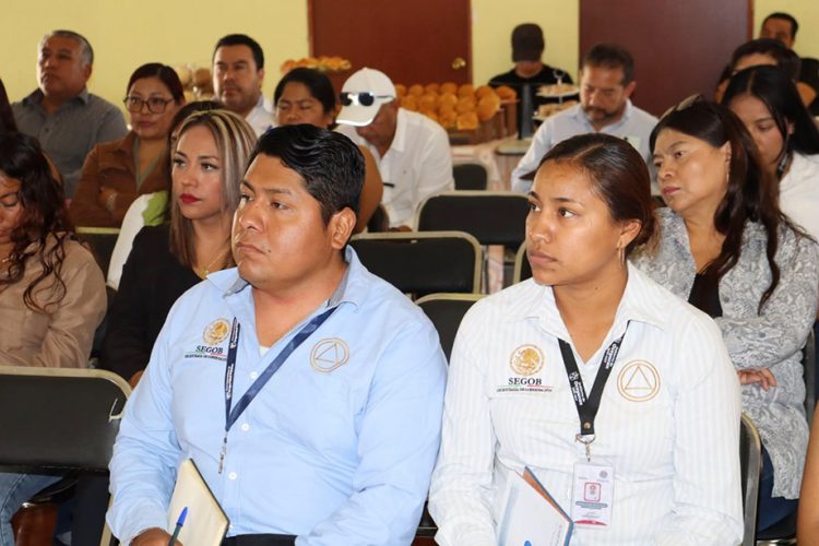 Se capacitan los funcionarios de Ocoyucan