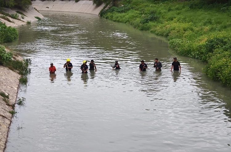 Gobierno estatal realiza búsqueda de una persona en el Canal de Valsequillo