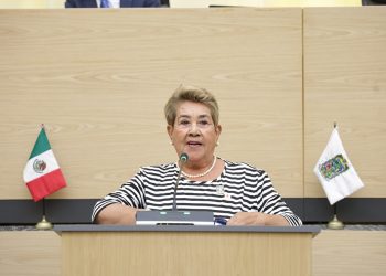 Propone diputada Modesta Delgado acciones para evitar robos y despojos a adultos mayores al cobrar su pensión