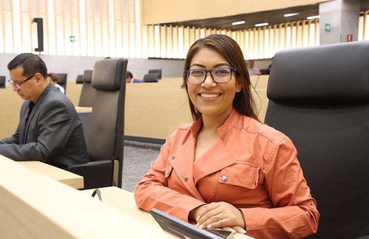 Proponen Leonela Jazmín Martínez y Elías Lozada iniciativa para impedir matrimonio a deudores alimentarios en Puebla