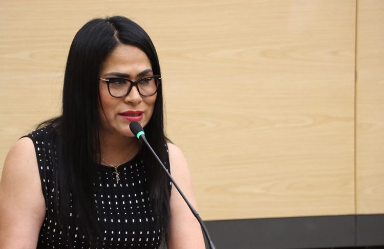Impulsa diputada Fedrha Suriano iniciativa para el cumplimiento de compromisos registrados en campaña electoral