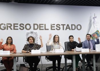 Comisión del Congreso avala exhortos para fortalecer la transparencia y el acceso a la información en Puebla