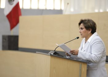 Diputada Floricel González promueve la dignidad, protección y revalorización del magisterio poblano
