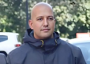 Román Camacho: El pulso informativo de la tragedia sísmica en Venezuela