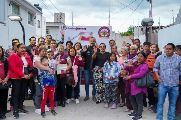 Entrega Gobierno de Pepe Chedraui 540 luminarias LED en Totimehuacán y Barrio San Juan