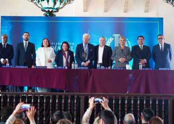 Catedráticos de la Escuela Libre de Derecho de Puebla son reconocidos a nivel nacional por su trayectoria y aportación al derecho