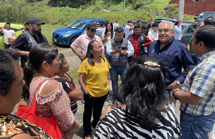 Solicitan obras y servicios en Huauchinango