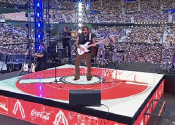 Juanes ofrece “Actuación Histórica” en la Velada del Año VI
