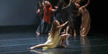 El Palacio de Bellas Artes se enciende con 500 lúmenes. el matiz de lo imperceptible