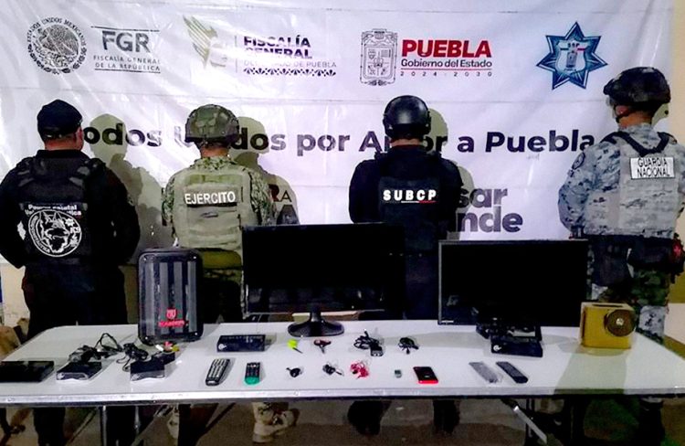 Fuerzas de seguridad efectúan revisión al penal de Acatlán