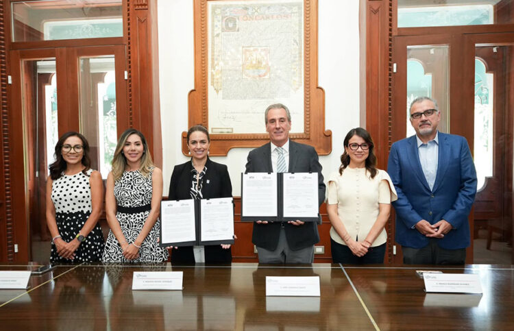 Pepe Chedraui fortalece acciones de prevención, protección y atención especializada para mujeres con ANTHUS A.C.