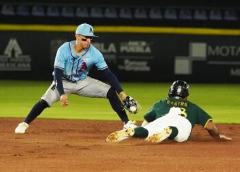 En gran duelo Pericos pasa sobre El Águila en el segundo de la serie