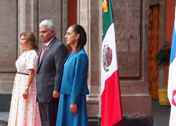 Claudia Sheinbaum recibe en Palacio Nacional al presidente de Panamá, José Raúl Mulino Quintero