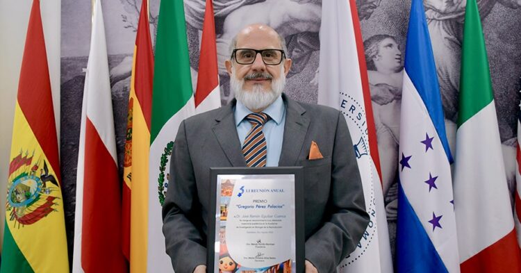 Recibe investigador BUAP premio “Gregorio Pérez Palacios”