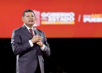 El futuro de Puebla se construye con resultados y de la mano del pueblo: Armenta Mier