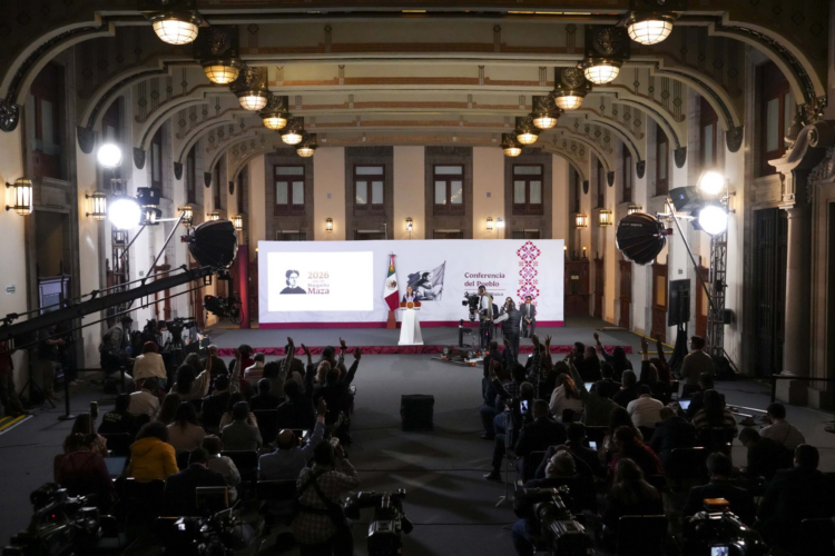 Continúa estrategia legal por fallecimiento de mexicanos bajo custodia del ICE: presidenta Sheinbaum
