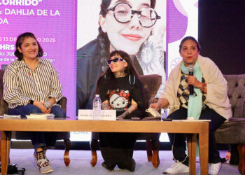 Reflexionan sobre literatura y periodismo en el Festival Internacional Pensamiento de Mujer