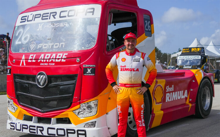 Tovar defiende el liderato en los tractocamiones en el marco del Speedfest