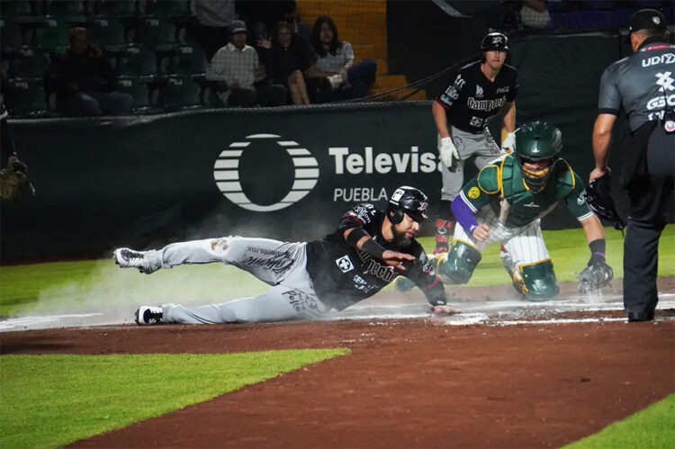Vladimir Gutiérrez vence a los Piratas y coloca a Pericos a un triunfo de las Series de Zona