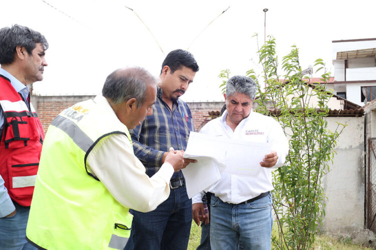 Supervisa CAPCEE obras en escuelas en la Sierra Norte
