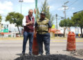 Avanza Pepe Chedraui con acciones de bacheo en calles de Los Pinos Mayorazgo