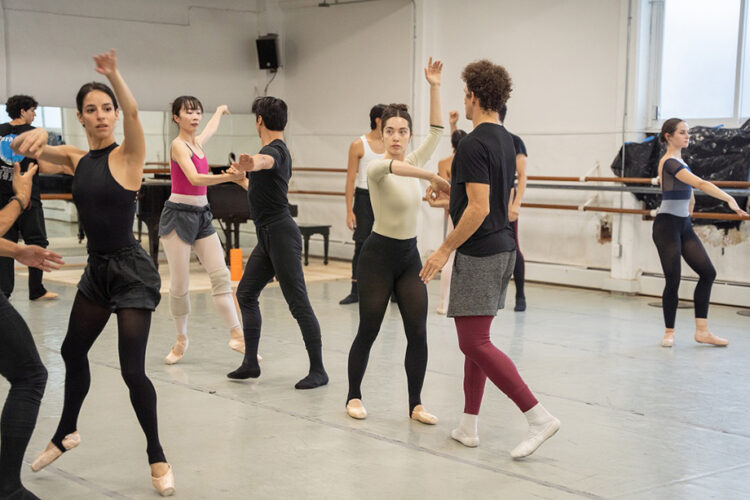 La Compañía Nacional de Danza presenta su Gala de Verano con obras de Gemma Bond, Melva Olivas y Nacho Duato