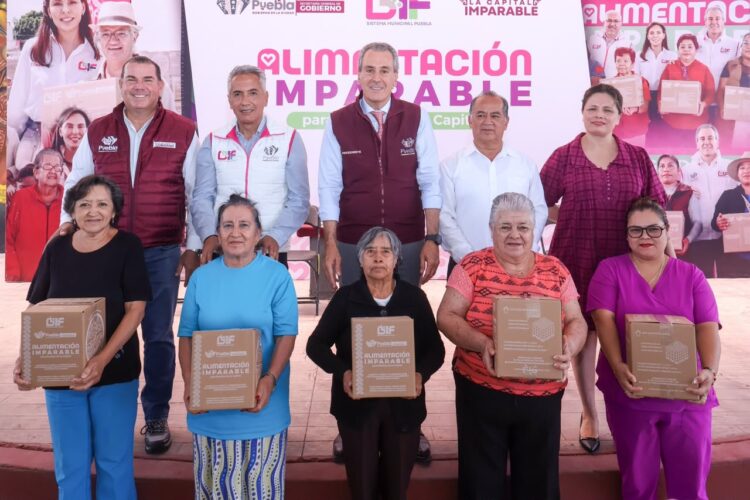 Entrega Pepe Chedraui más de 3 mil apoyos alimentarios a familias de La Libertad