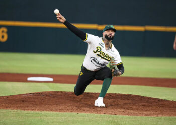 Blanqueada de tres hits con 11 ponches de Vladimir Gutiérrez para triunfo de Pericos