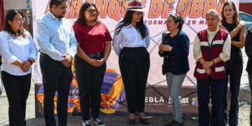 Tonantzin Fernández cumple con más acciones de obra pública en beneficio de San Pedro Cholula
