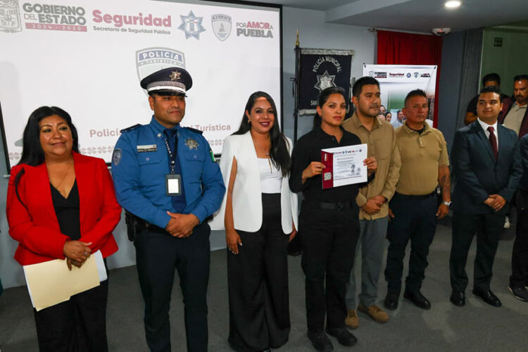 Impulsa Tonantzin Fernández la profesionalización de la Policía Turística de San Pedro Cholula
